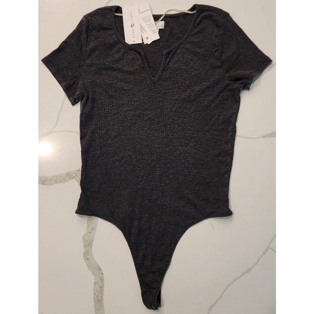 True Craft Charcoal Gray Short-sleeve Ribbed Bodysuit Scoop V Neck Thong XL NWT